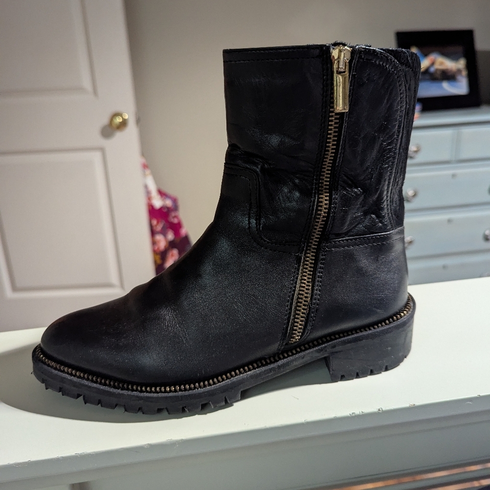 Fabianelli black leather boots